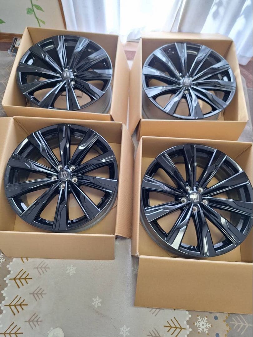 クラウンスポーツ　21インチ純正ホイル4本