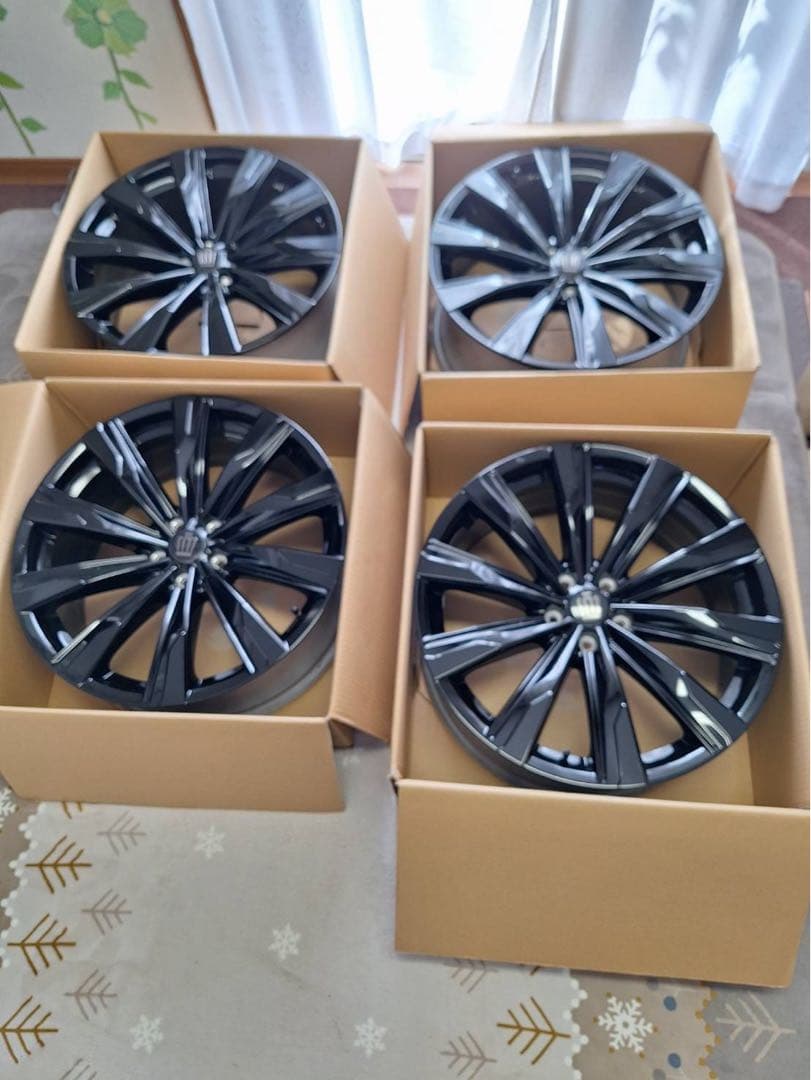 クラウンスポーツ　21インチ純正ホイル4本