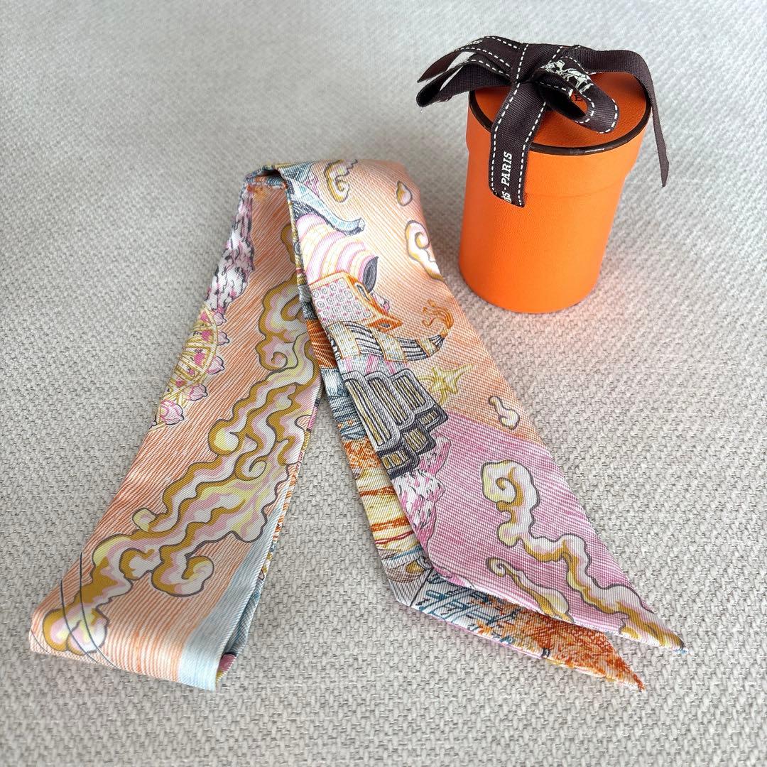 【新品未使用】エルメス 2026新作ツイリー シティー・オブ・ライト