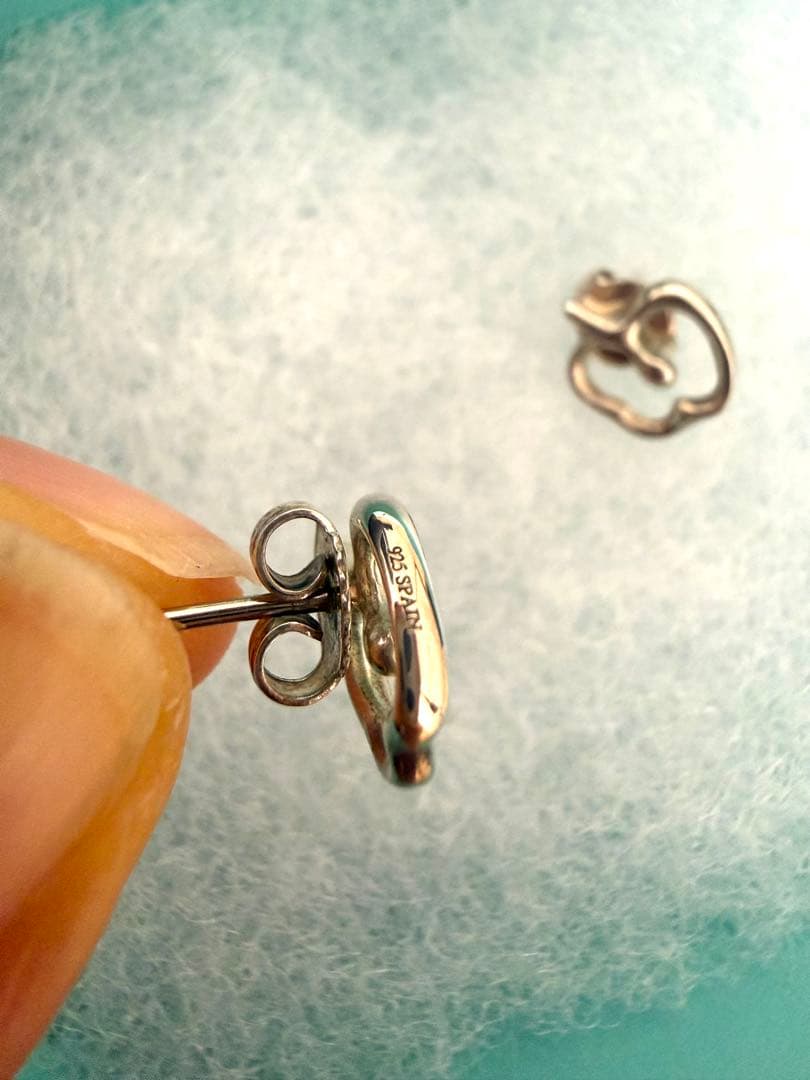 本日限定値下げ！TIFFANY＆Co アップル ピアス SV925