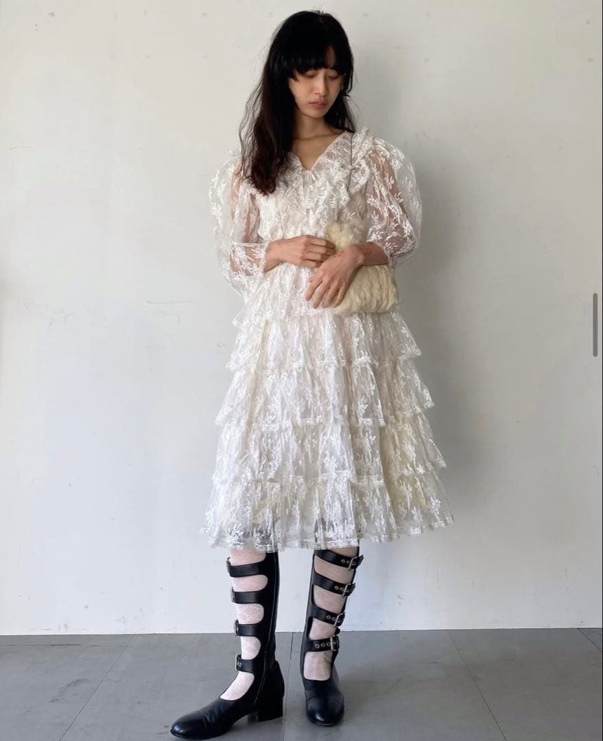 curiosヴィンテージ　レース フリル ワンピース