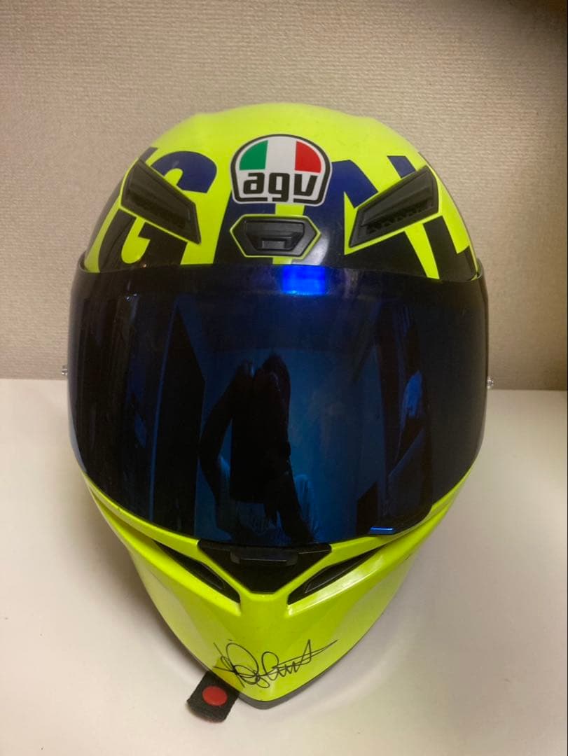 本日限定価格　AGV フルフェイスヘルメット ロッシ