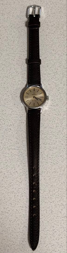 最終値下げ！！動作品　OMEGA DE VILLE 手巻き時計