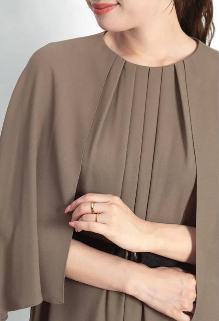 【新品】FENNEL　サイドテープケープワンピース