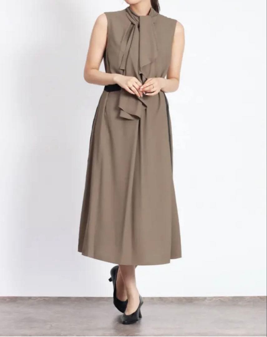 【新品】FENNEL　サイドテープケープワンピース