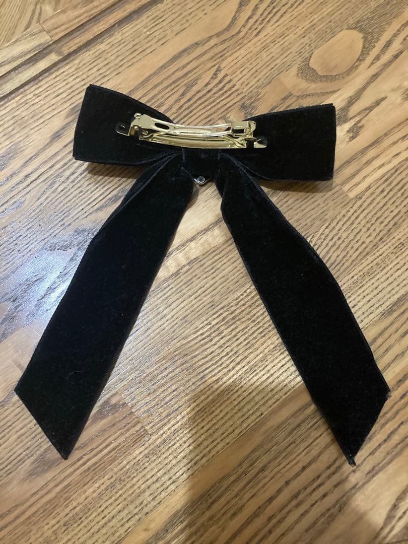 PRADA ヘアバレッタ