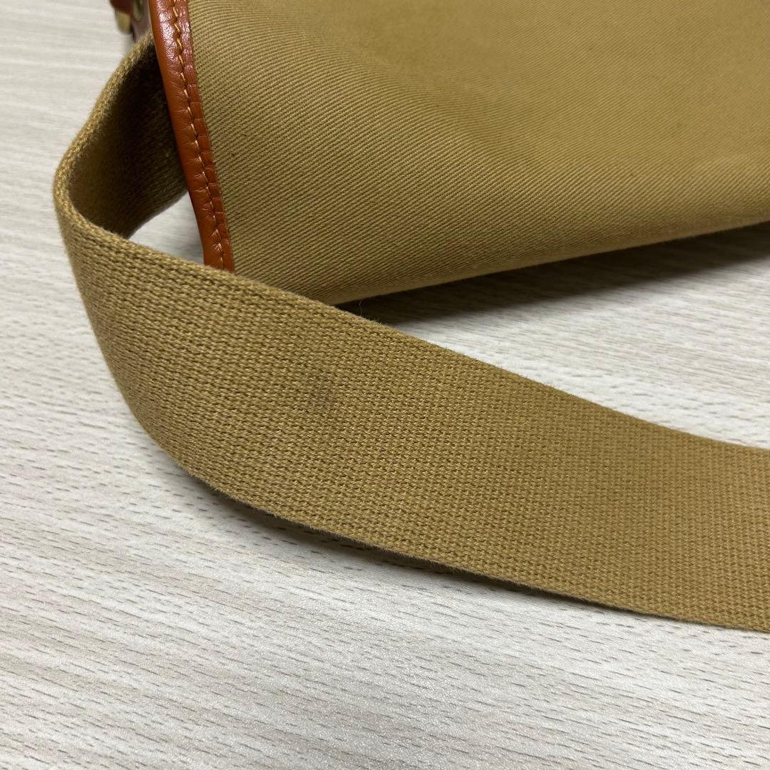 brady ショルダーバッグ　STOUR