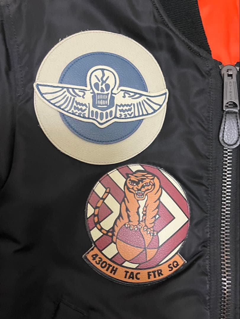 ゆ*ぱ様 〈美品〉AVIREX MA-1 トップガンフライトジャケット M ブラ