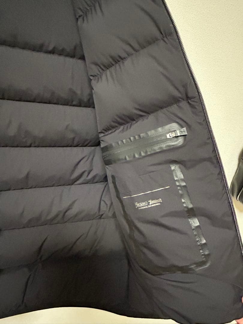 HERNO ヘルノ　laminar ラミナー　ダウンベスト　美品