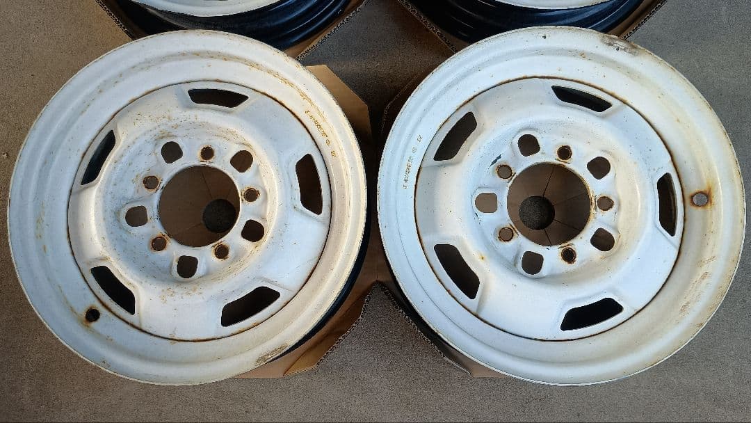 ジムニー SJ30 純正ホイールホイール 16インチ 4.5E チューブ付き