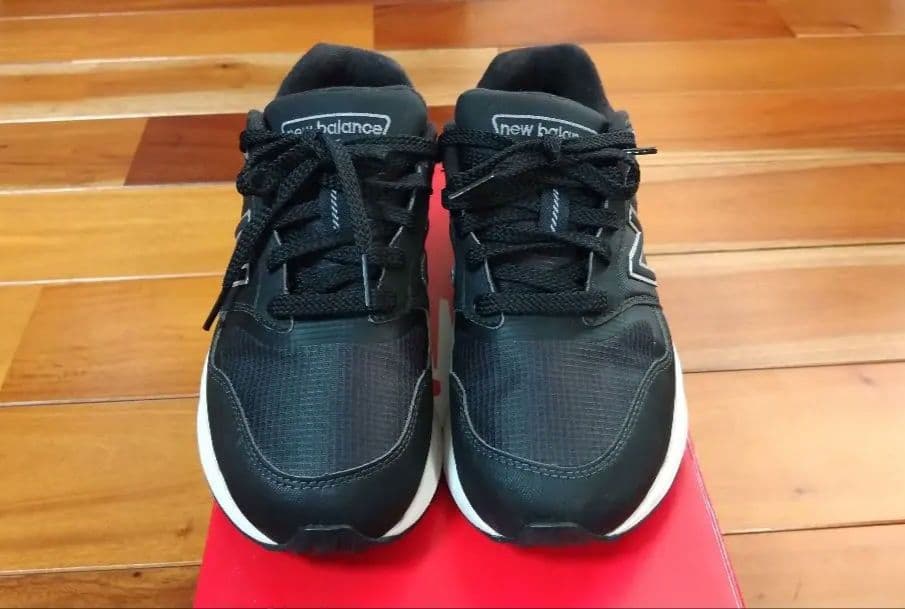 ニューバランス　24.0cm　スニーカー　WW880 防水GORE-TEXモデル