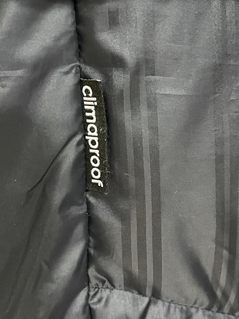 adidas SHADOW ロングダウン