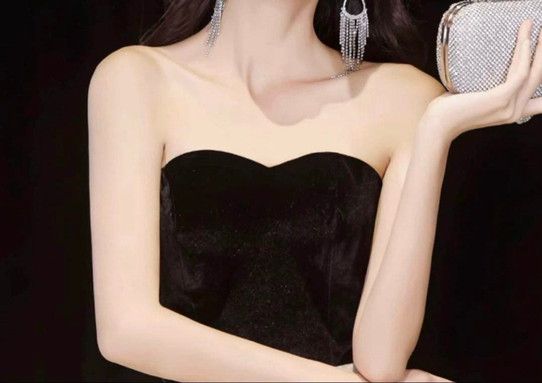 フリルのチュールスカートがオシャレ バイカラーベア ドレス