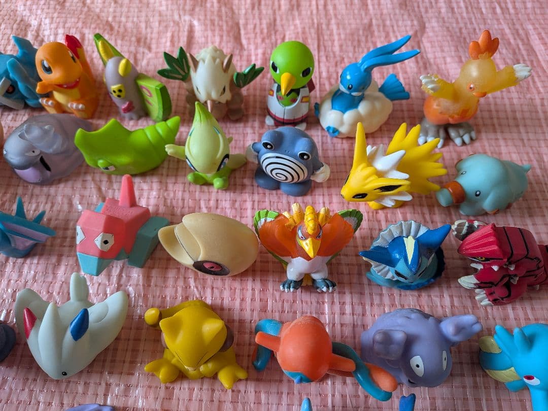 【匿名配送】ポケモンフィギュアセット 157体