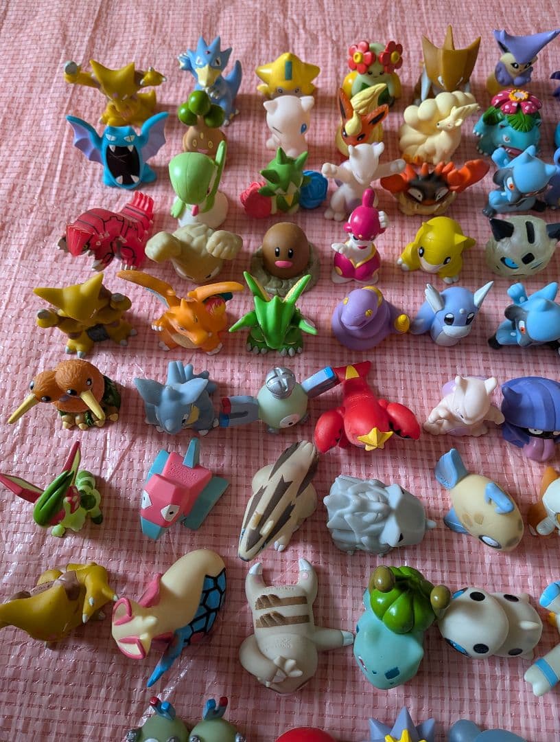 【匿名配送】ポケモンフィギュアセット 157体