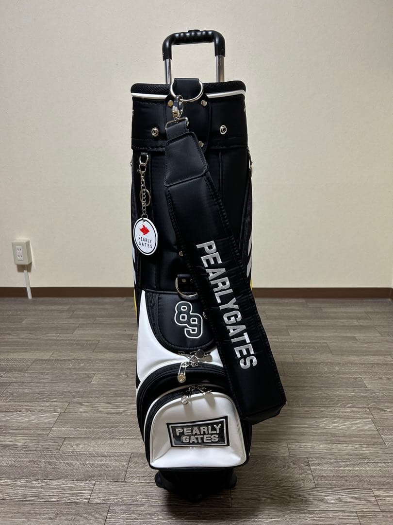 PEARLY GATES スマイリーフェイス キャディバッグ　キャスター付