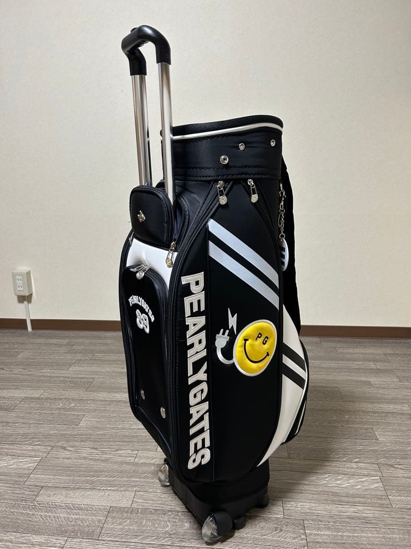 PEARLY GATES スマイリーフェイス キャディバッグ　キャスター付