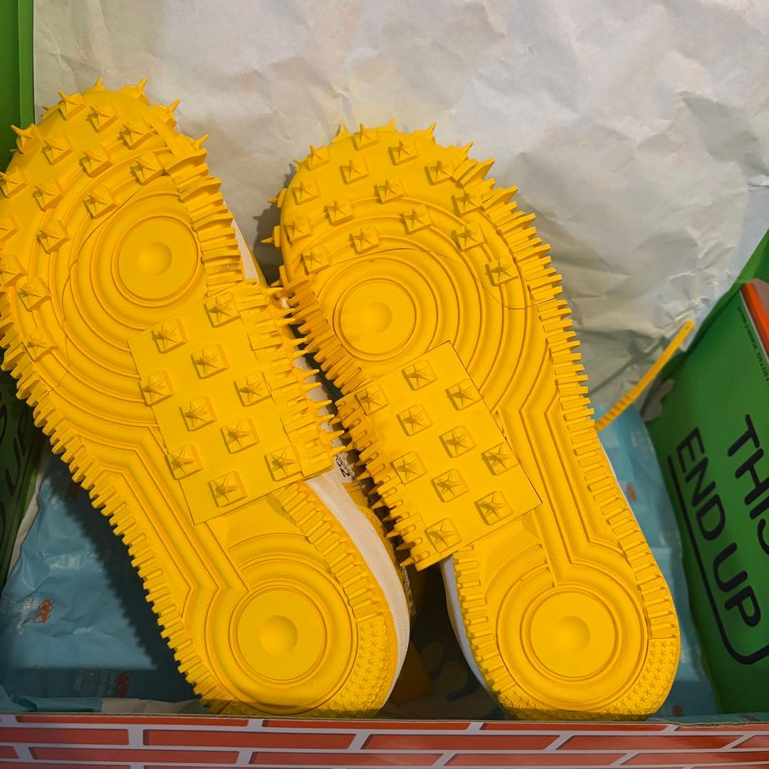 ナイキ エア フォース 1 MID x Off-White™