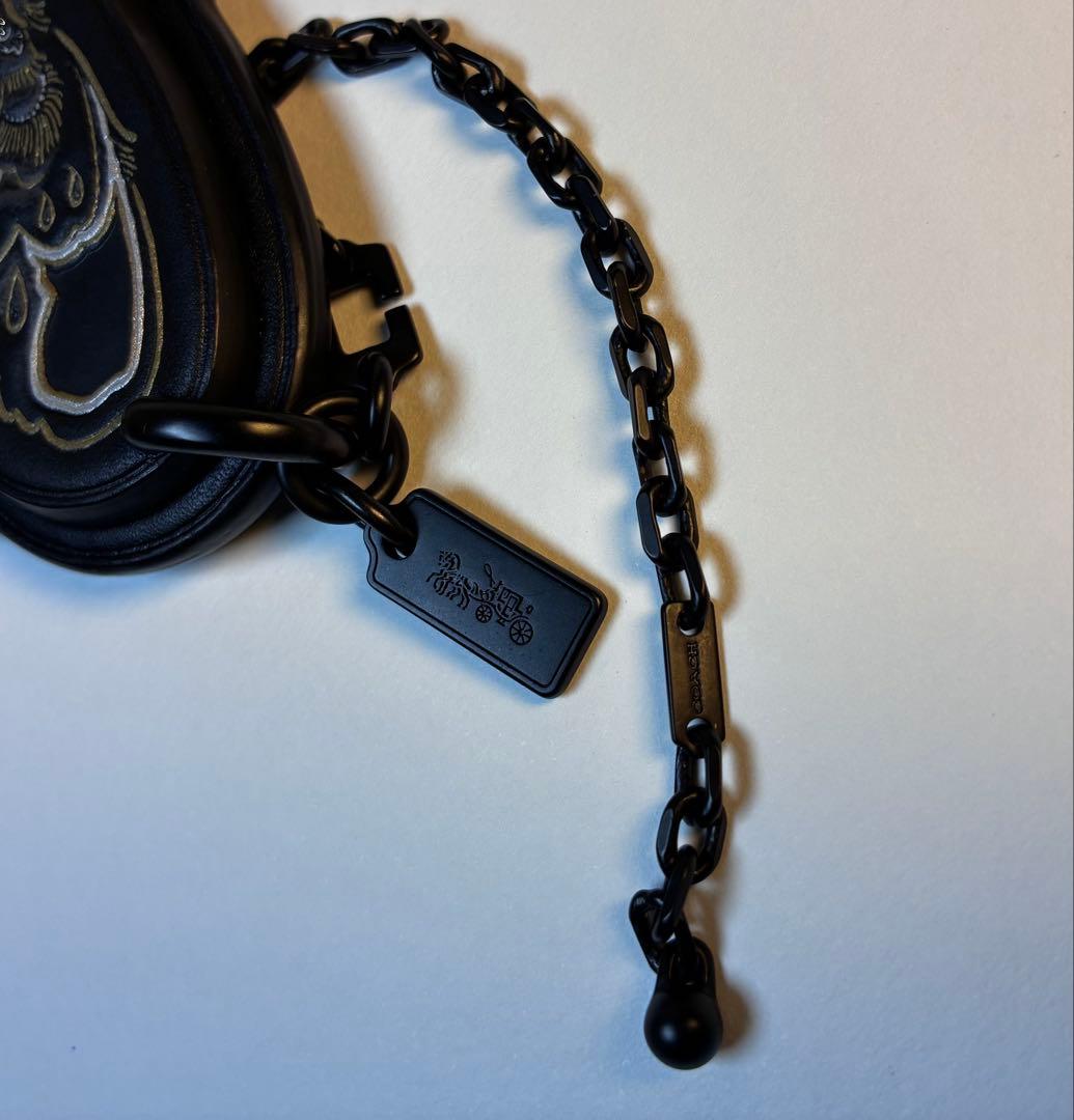 アクセサリー Coach butterfly embroidery bag charm