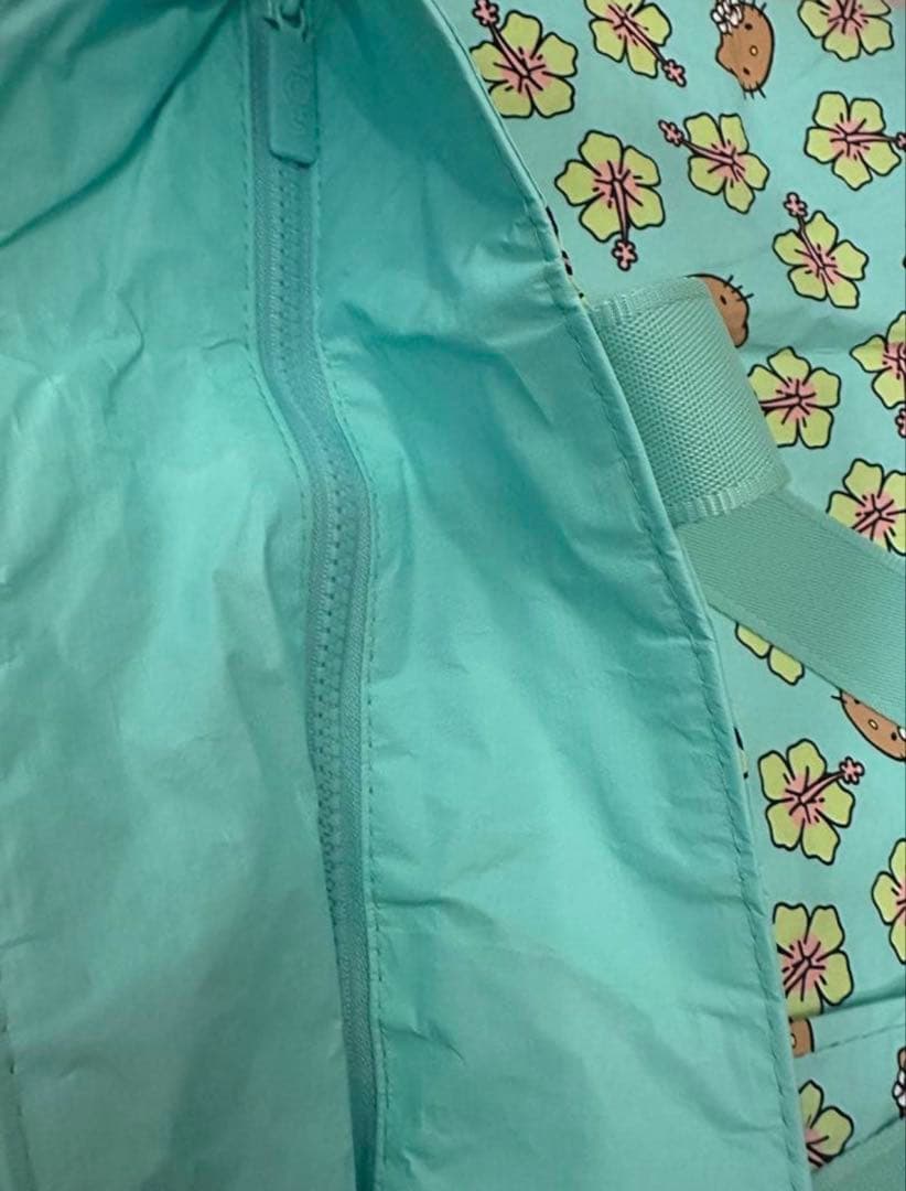 【数量限定品】ハローキティ　アロハコレクション　免税店限定　トートバッグ