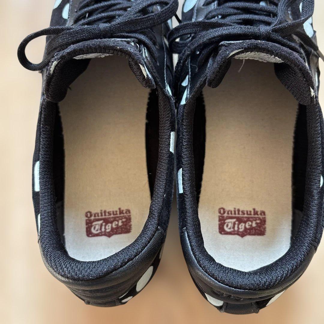 オニツカタイガー　水玉模様 スエードスニーカー 黒/白
