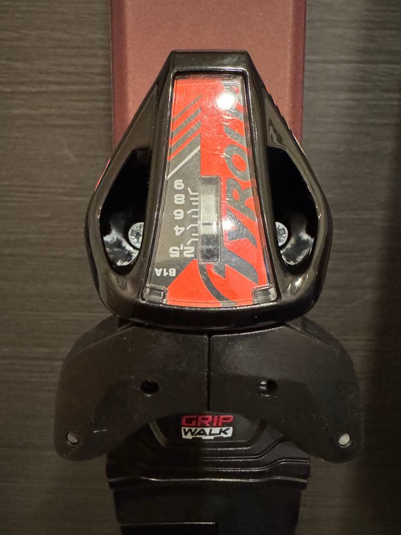 スキー板 HEAD V-SHAPE V2 155cm