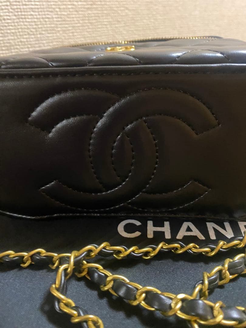 ♡1点のみ♡CHANEL ブラックバニティショルダーバッグ