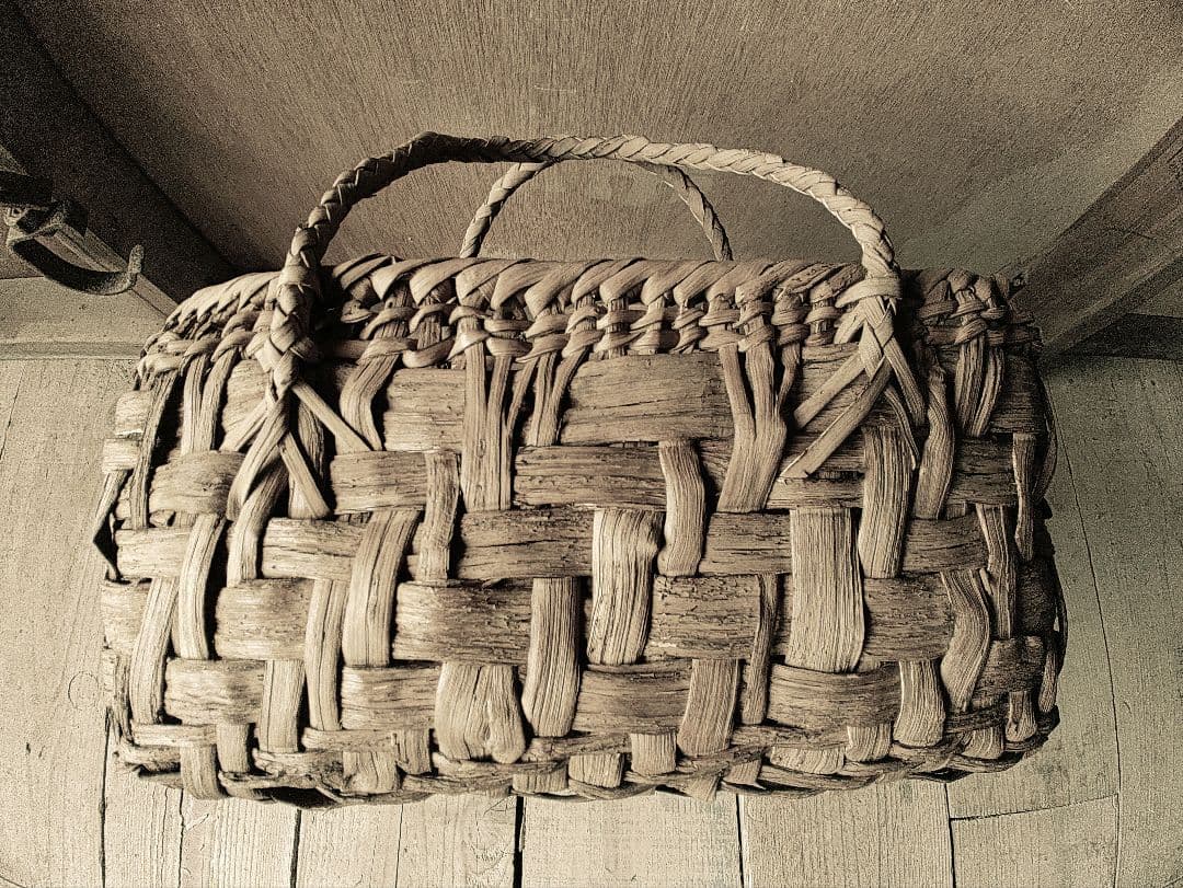 み*ん様 信州安曇野の山葡萄かごバック。里山手仕事。