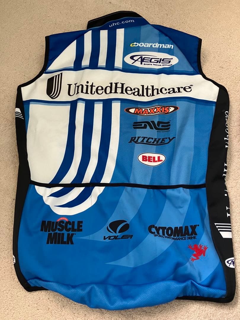 み*ん様 サイクリングジャージ　おそらく支給品　Mサイズ