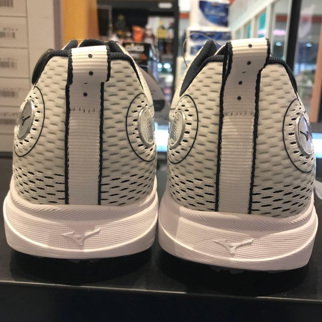 【新品未使用】ミズノ ワイド スタイル SL ボア ゴルフ シューズ ホワイト