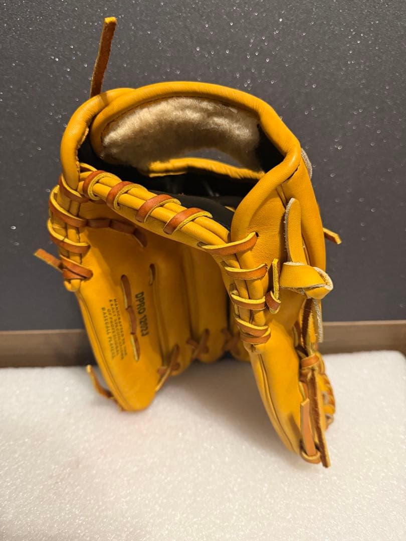 ★屋外未使用★ NIKE ナイキ 一般軟式 内野手用 良型 小指2本対応 革質◎