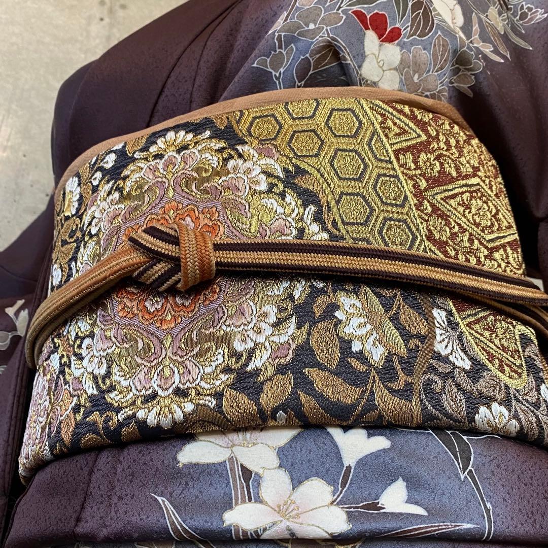 正絹　訪問着　ガード　背中に柄あり　金駒　くすみ紫系　袷