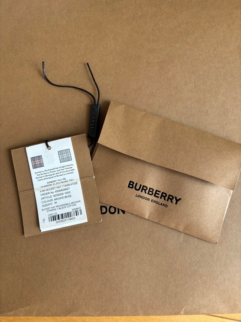 BURBERRY バケットハット リバーシブル