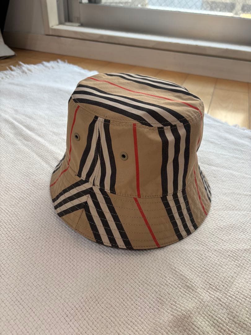 BURBERRY バケットハット リバーシブル