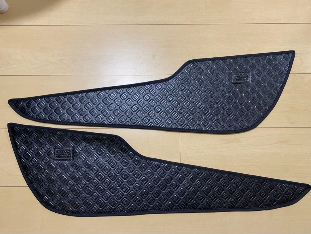 D.A.D ZR-V用ドアキックガード1、2列目用