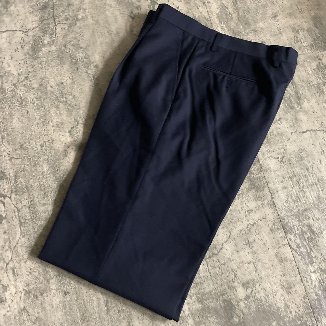 ミ*ツ様 超特価 フルセット スリーピーススーツ × Christian Dio