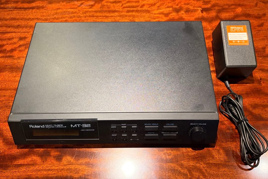 Roland MT-32 音源モジュール