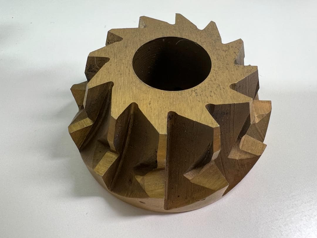 Ice Toolz のヘッドチューブ　リーミング & フェイシング ツール