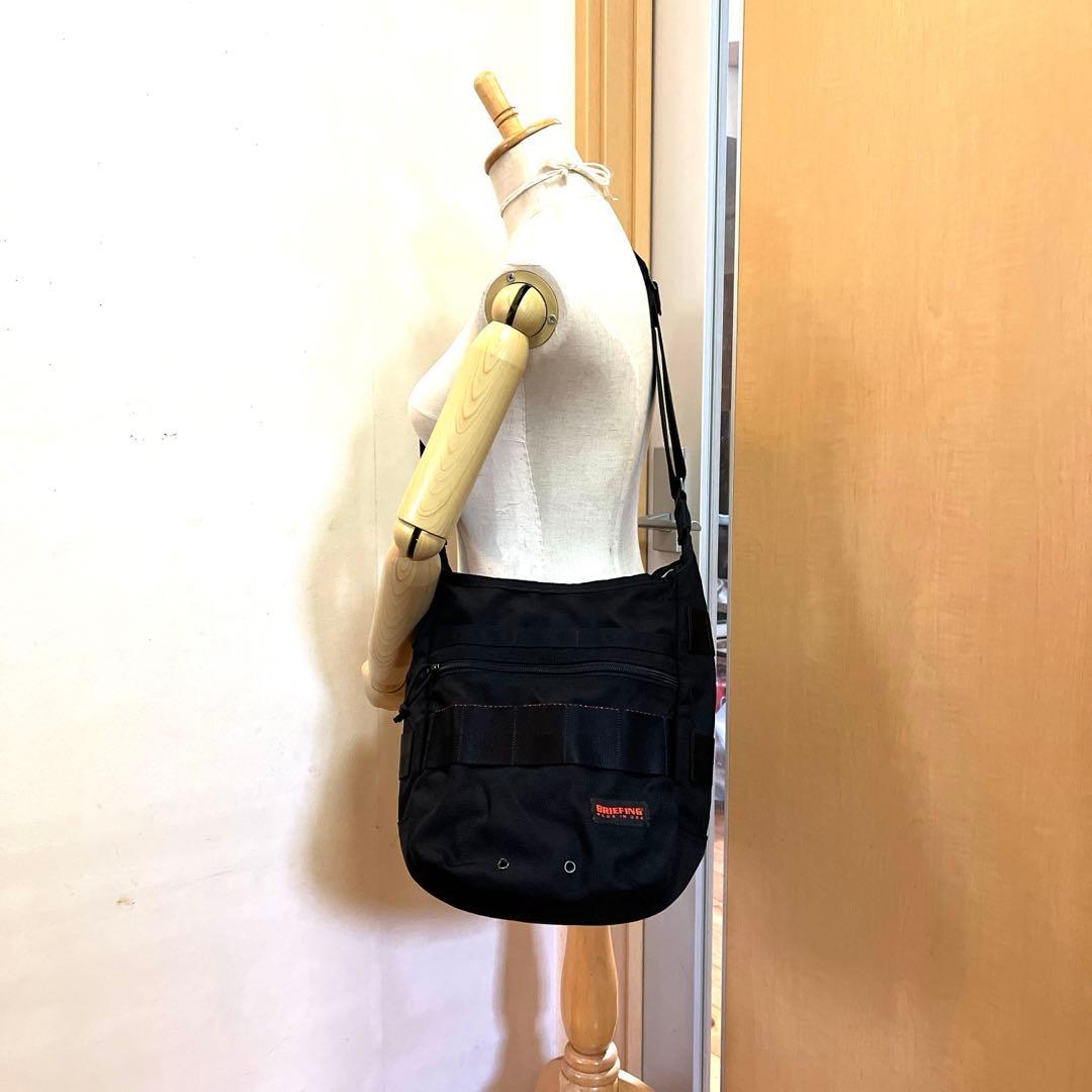 BRIEFING ディープシーショルダーバッグ