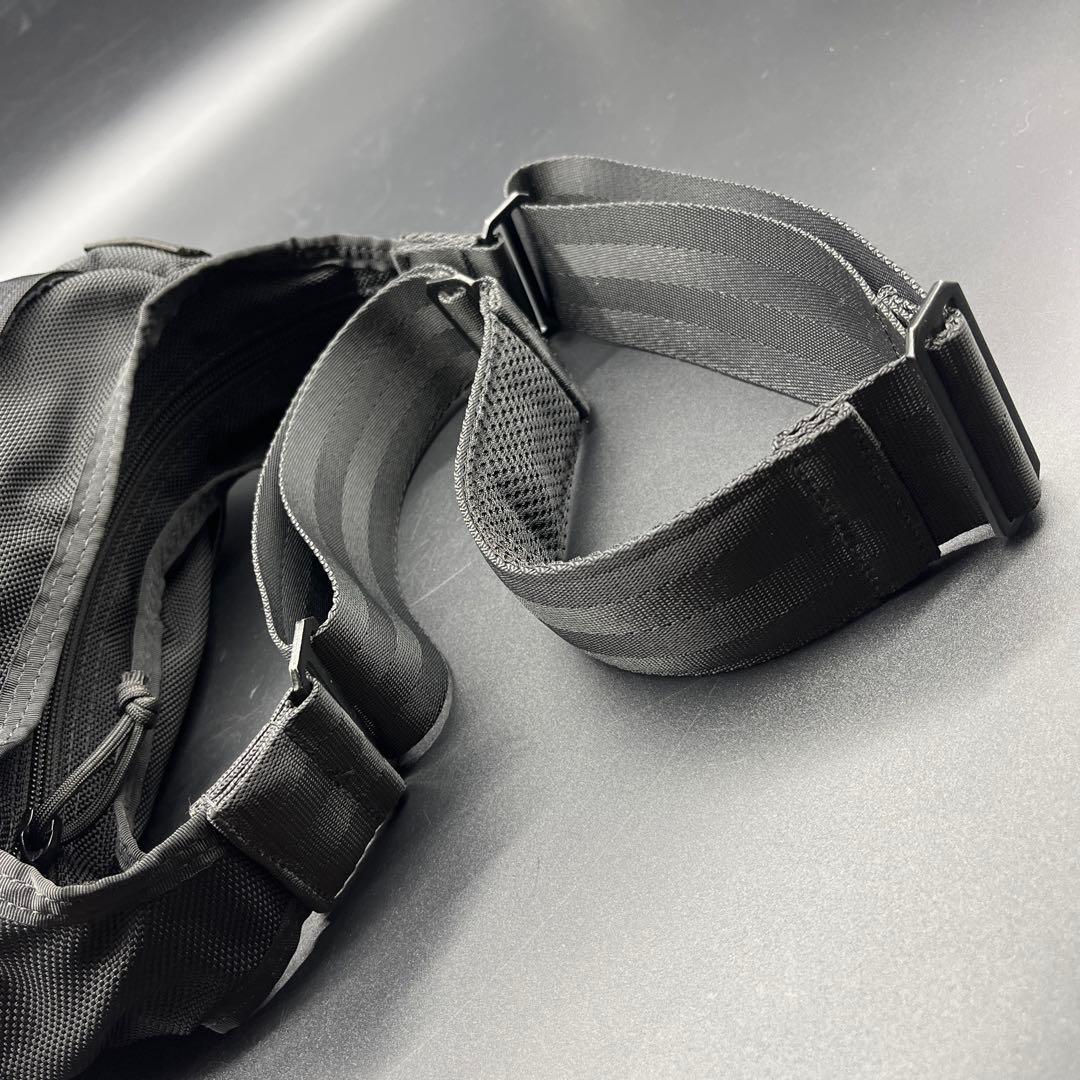 BRIEFING ディープシーショルダーバッグ