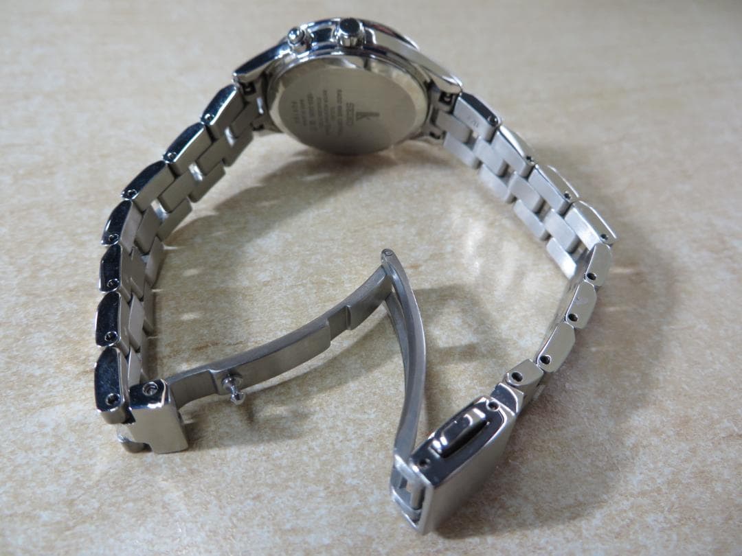 SEIKOセイコー ルキア ソーラー電波 ワールドタイム 1B35-0AB0