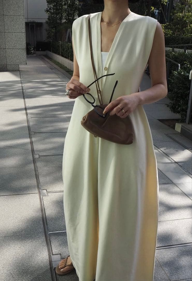 nao☆新品☆etretokyoフロントボタンニットオールインワン