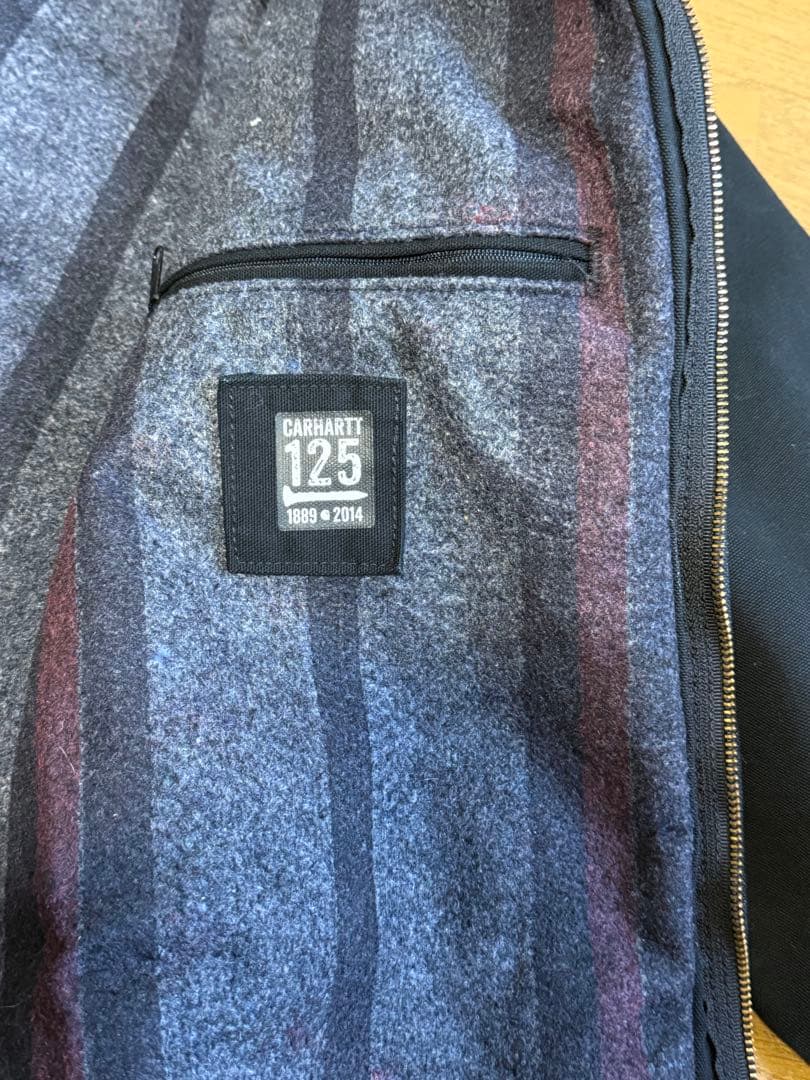 Carhartt 企業刺繍付きデトロイトジャケット　 USA製