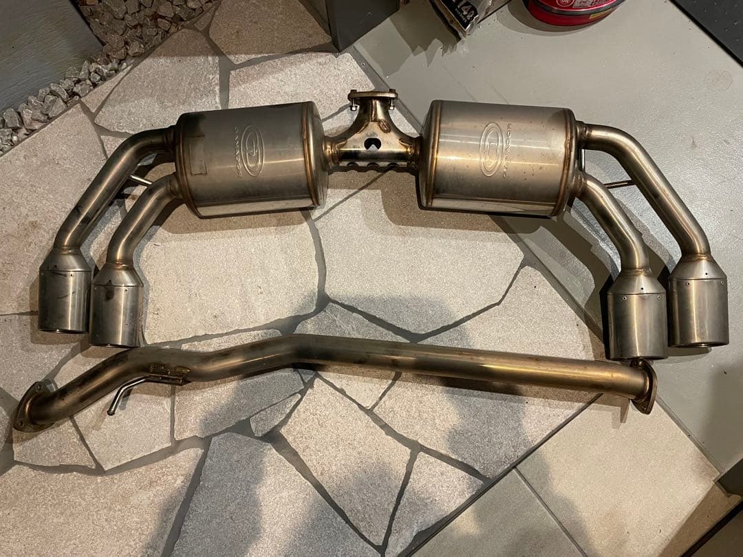 GANADOR ハリアー　マフラー