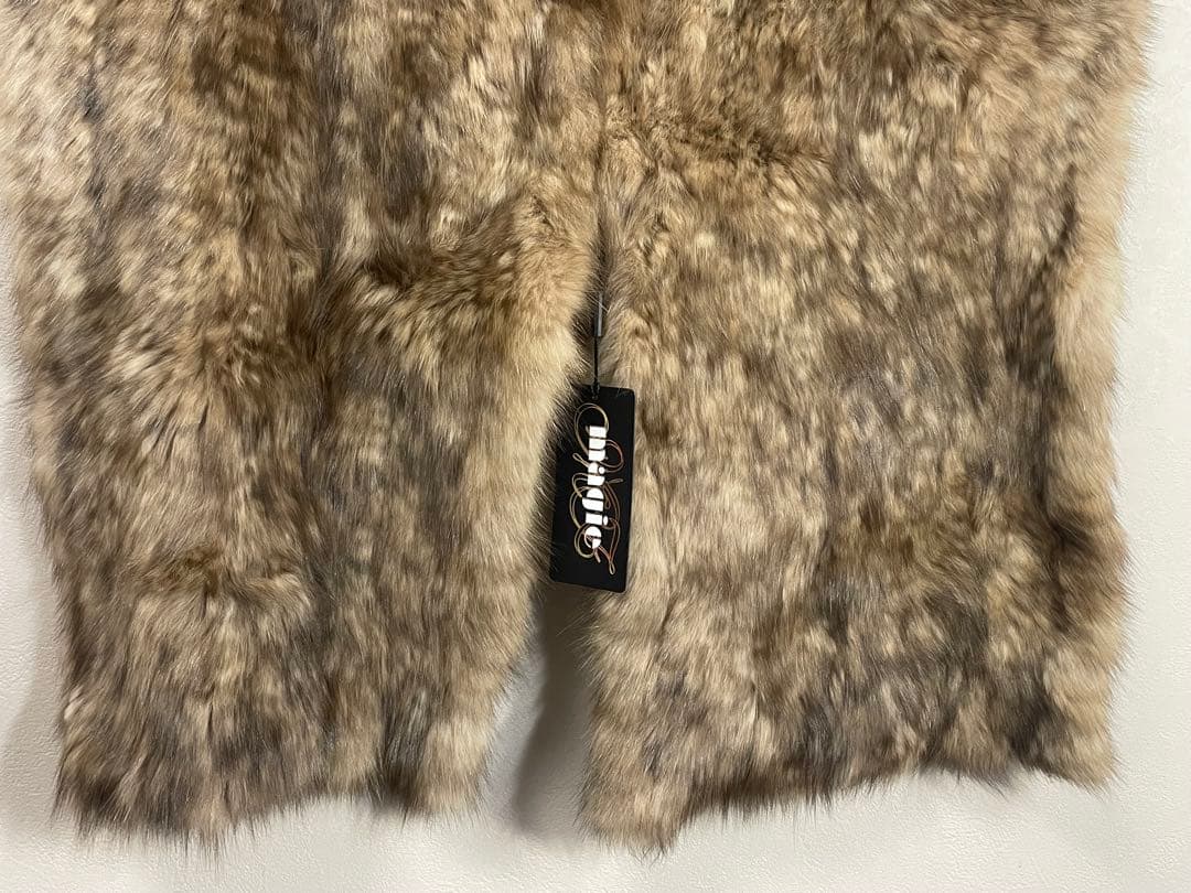 ベージュ系ファー ロングマフラー 未使用タグ付き