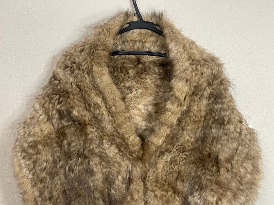 ベージュ系ファー ロングマフラー 未使用タグ付き