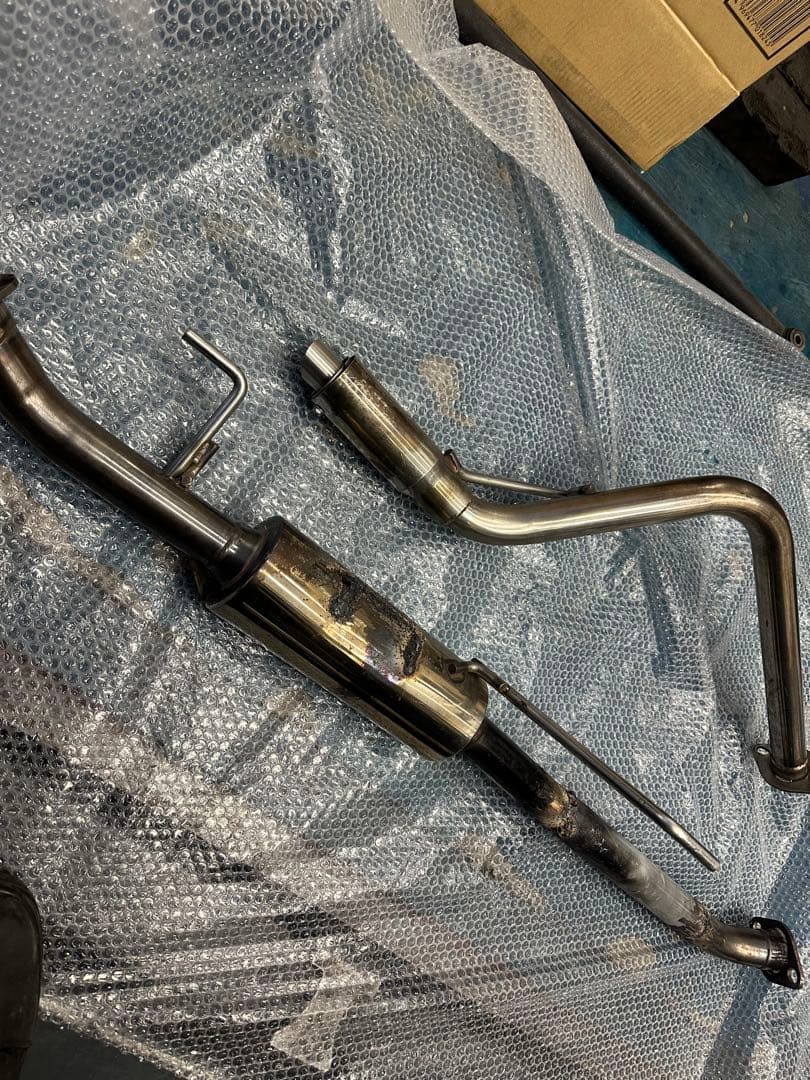 2*ァ様 DA64V用 フルストレートマフラー 加工品 カスタム 爆音 サイレン