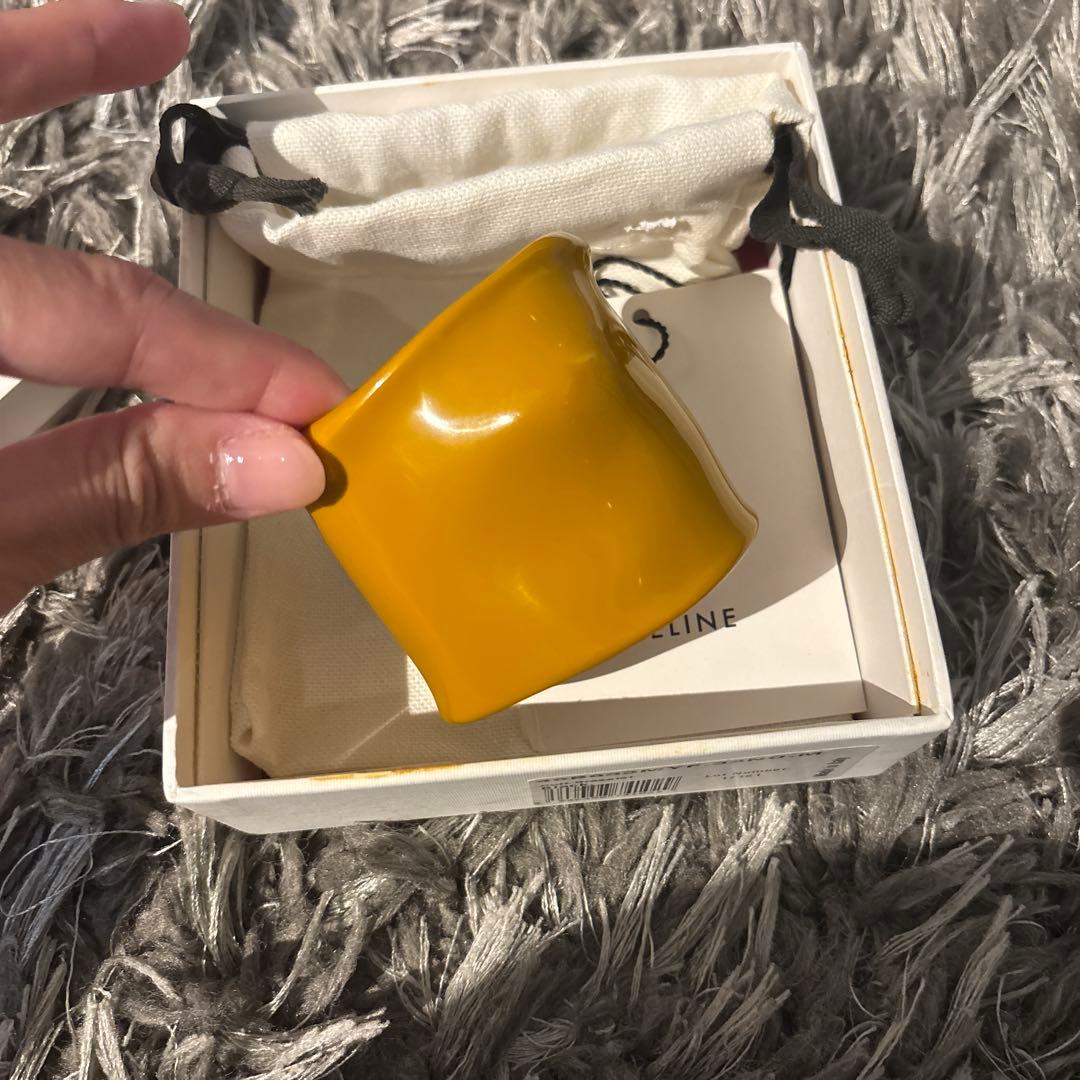 CÉLINE イエローバングル
