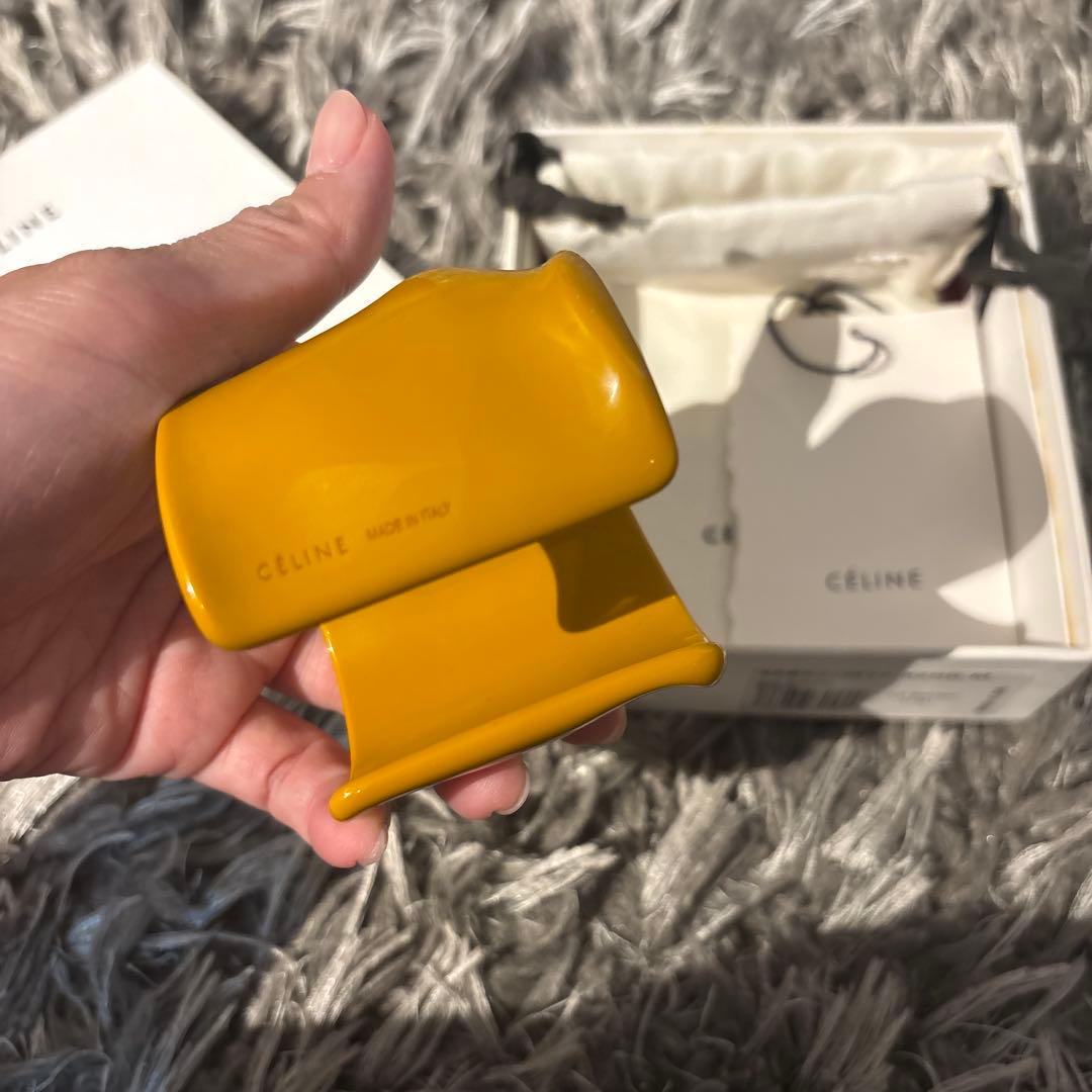CÉLINE イエローバングル