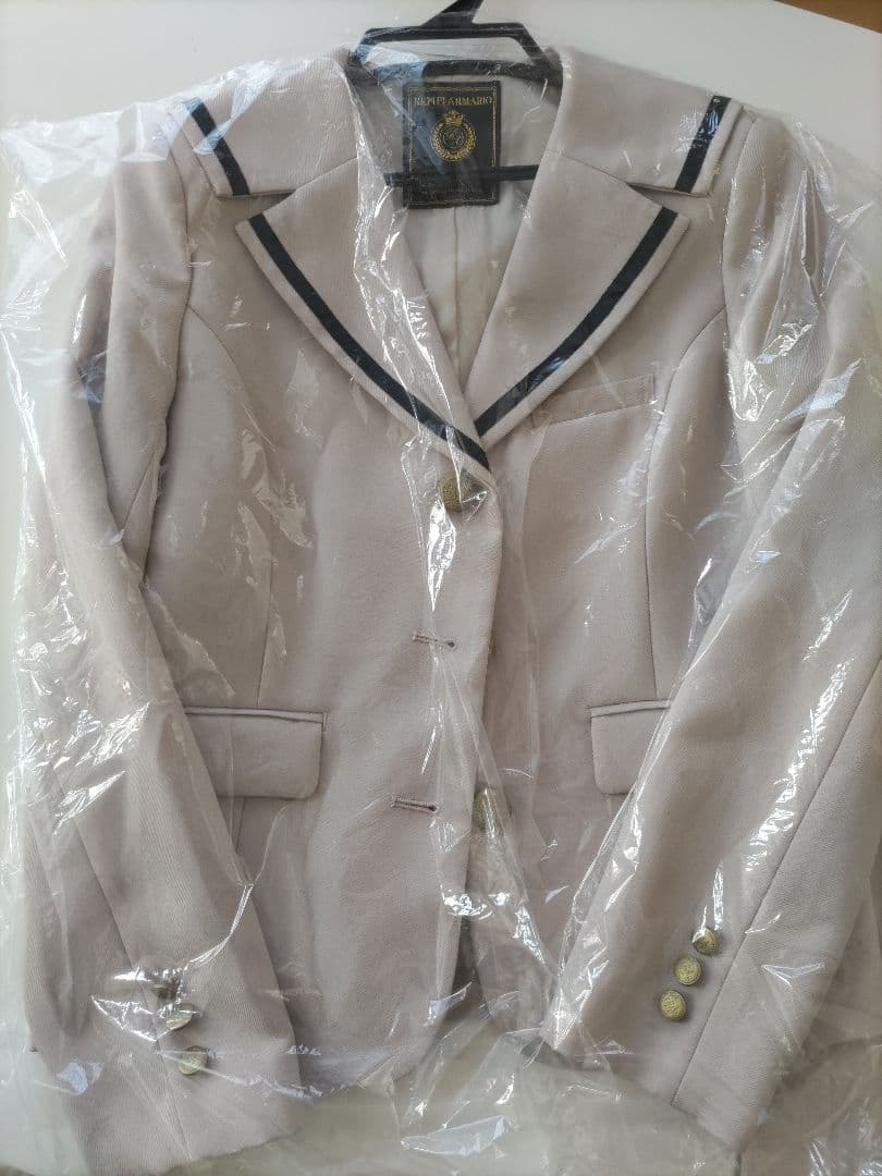 卒業式用、repipi armario、レピピ